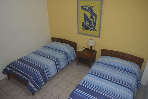 Hostal Solar Del Puerto Machala Bagian luar foto